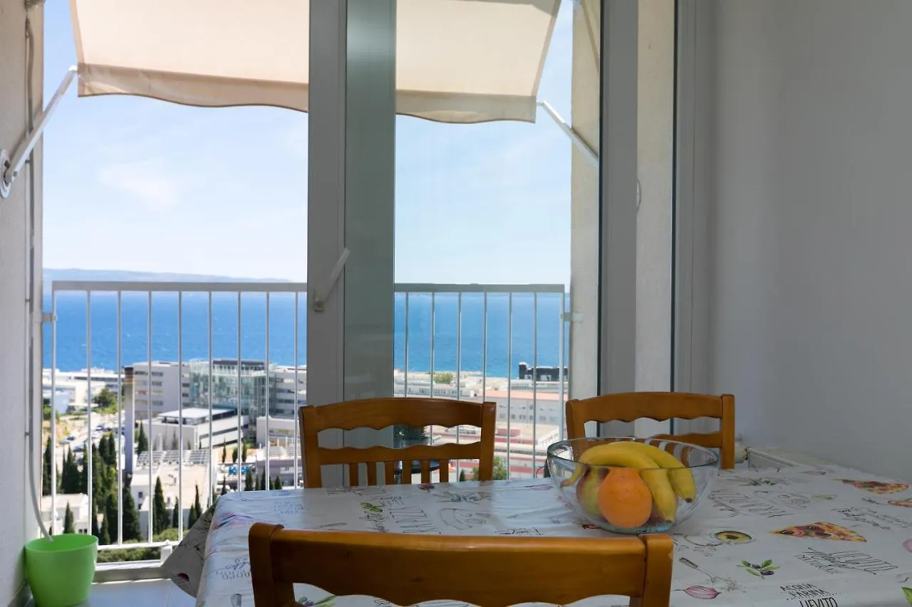 Apartment Dionis Split 0*,