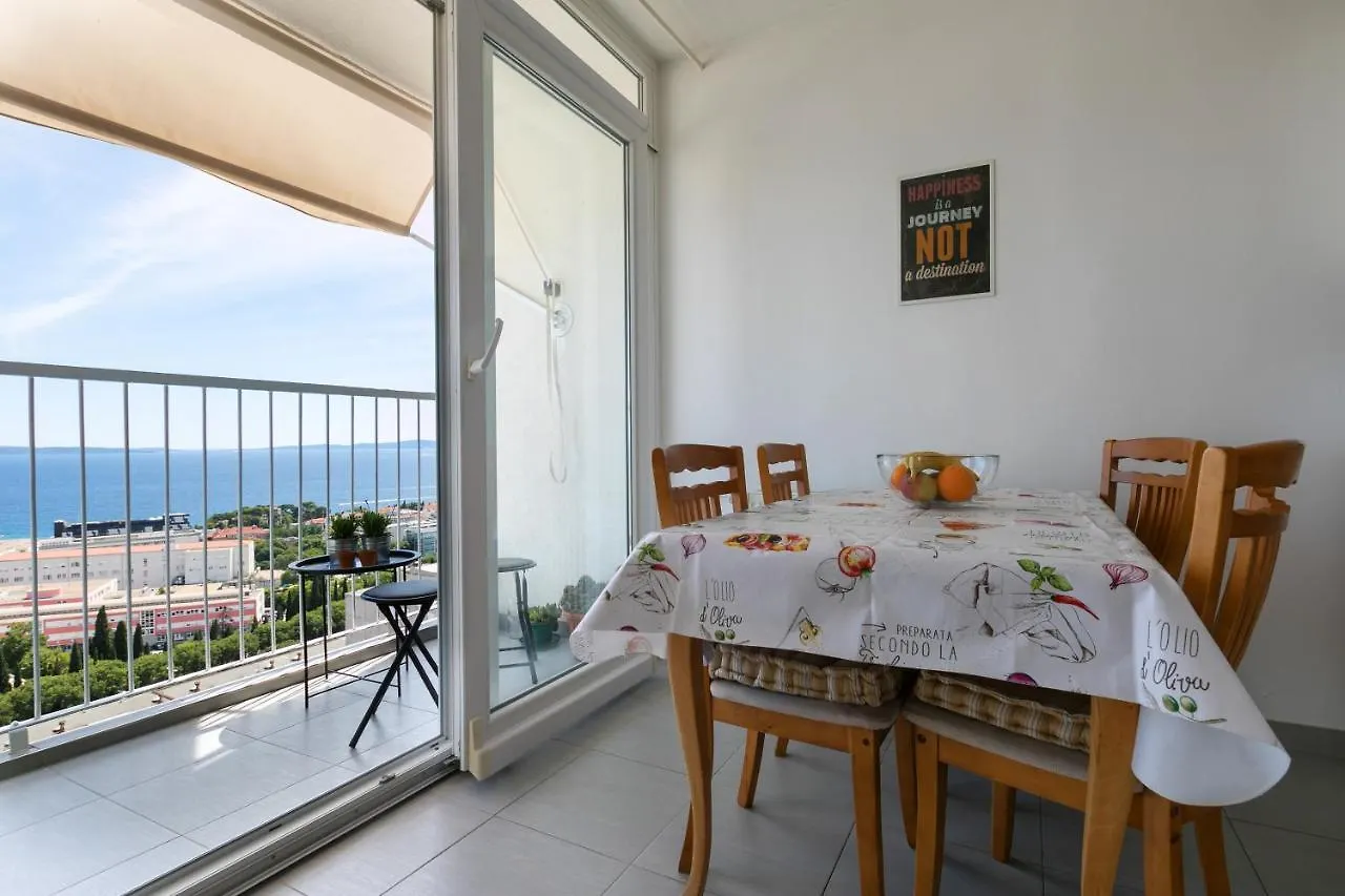 Apartment Dionis Split