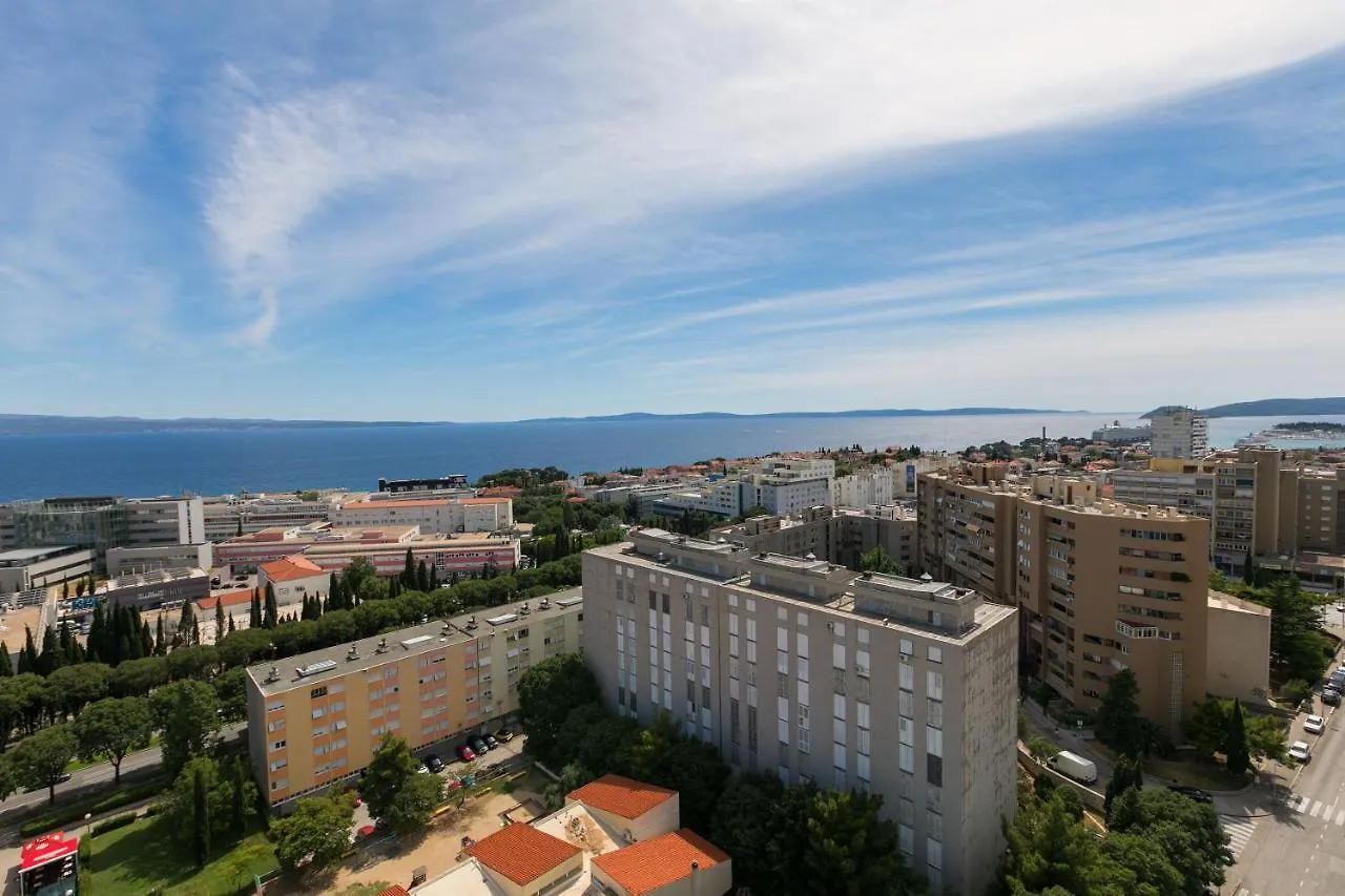 Apartment Dionis Split